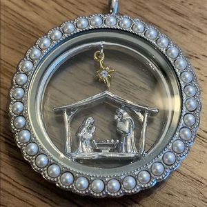 Origami Owl Christmas Locket